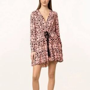 Reiss January Floral Print Flippy mini dress in red, white, and black - Size 6